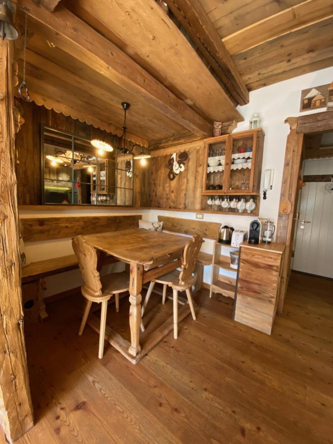 Calore Di Una Casa Di Montagna 坎皮泰洛迪法萨 外观 照片