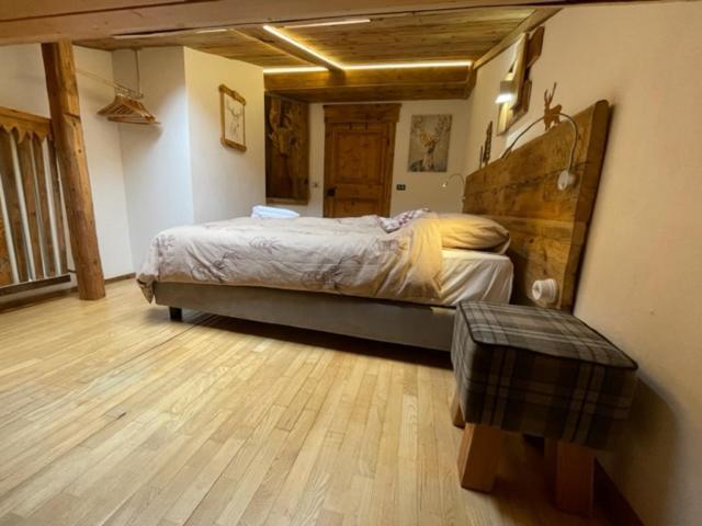 Calore Di Una Casa Di Montagna 坎皮泰洛迪法萨 外观 照片